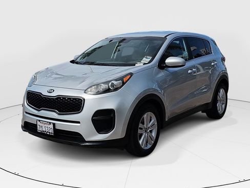 Used 2018 Kia Sportage LX FWD image 7
