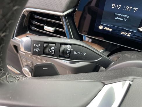 New 2026 Chevrolet Suburban High Country image 17