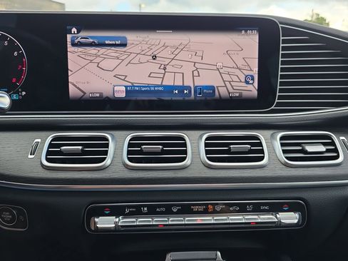 Certified 2025 Mercedes-Benz GLE 350 4MATIC image 24