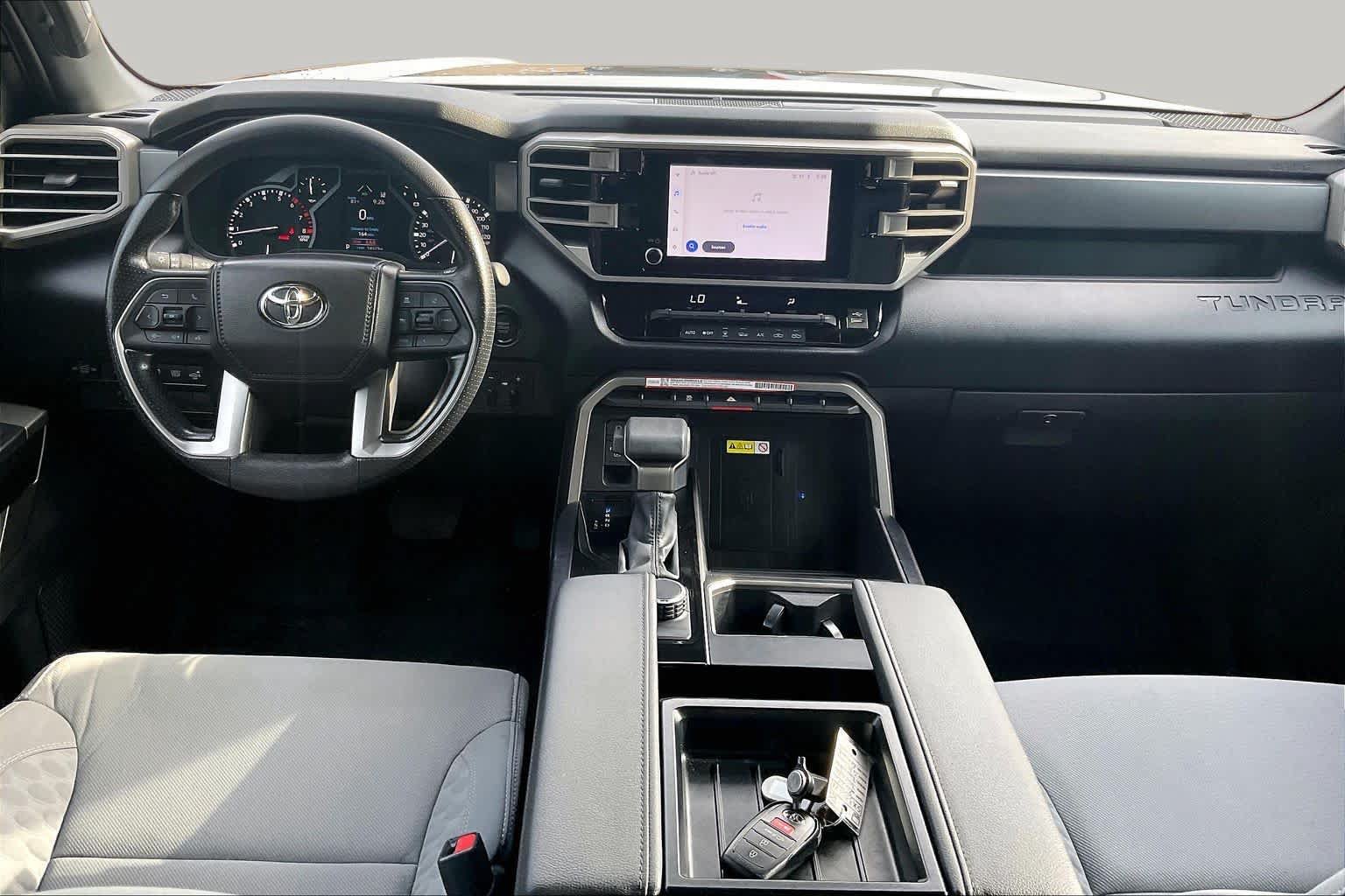 Used 2025 Toyota Tundra SR5 AWD/4WD image 15