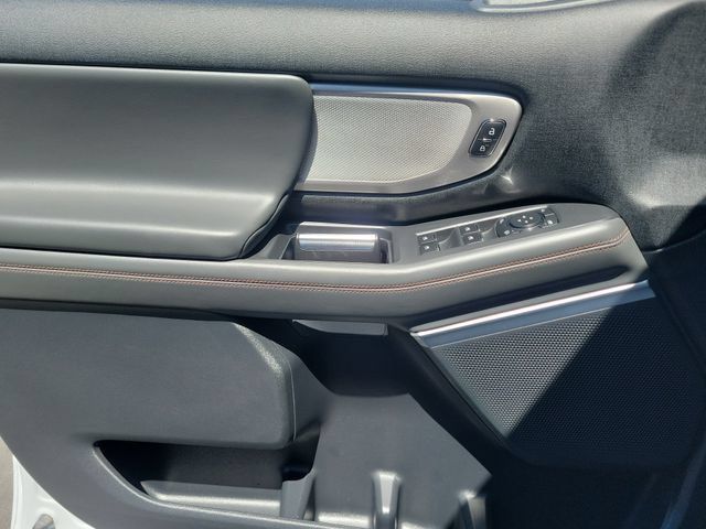 Certified 2025 Ford Expedition Active AWD/4WD image 20