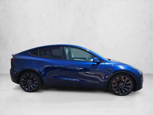Used 2021 Tesla Model Y Performance AWD/4WD image 4