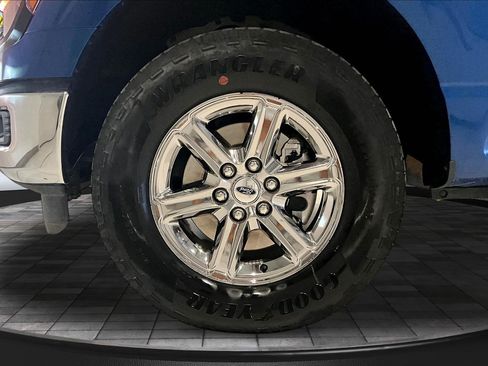 Used 2025 Ford F150 XLT w/ Equipment Group 301A Standard AWD/4WD image 34