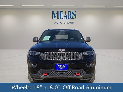 Used 2017 Jeep Grand Cherokee Trailhawk w/ Trailhawk Luxury Group image 9