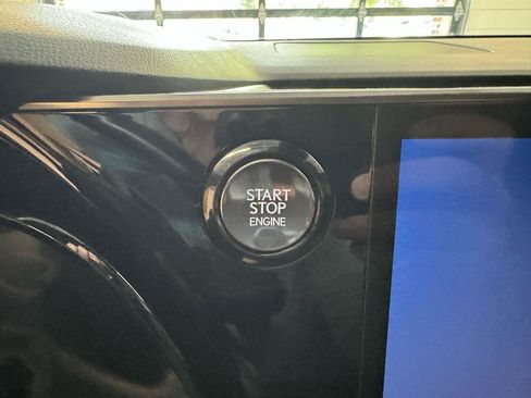 Used 2024 Lexus RX 350 FWD w/ Convenience Package image 16