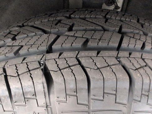 Used 2024 Chevrolet Blazer LT w/ LPO, Floor Liner Package AWD/4WD image 4