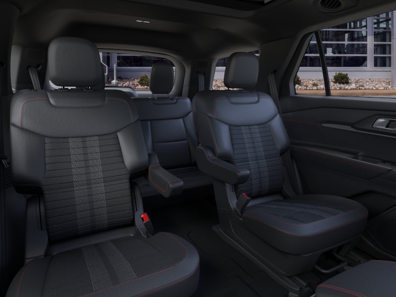 Used 2026 Ford Explorer ST-Line w/ ST-Line Street Pack AWD/4WD image 11