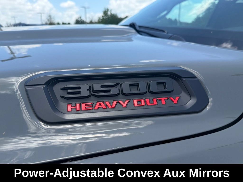 New 2026 RAM 3500 Big Horn AWD/4WD image 36