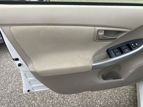 Used 2012 Toyota Prius Two image 23