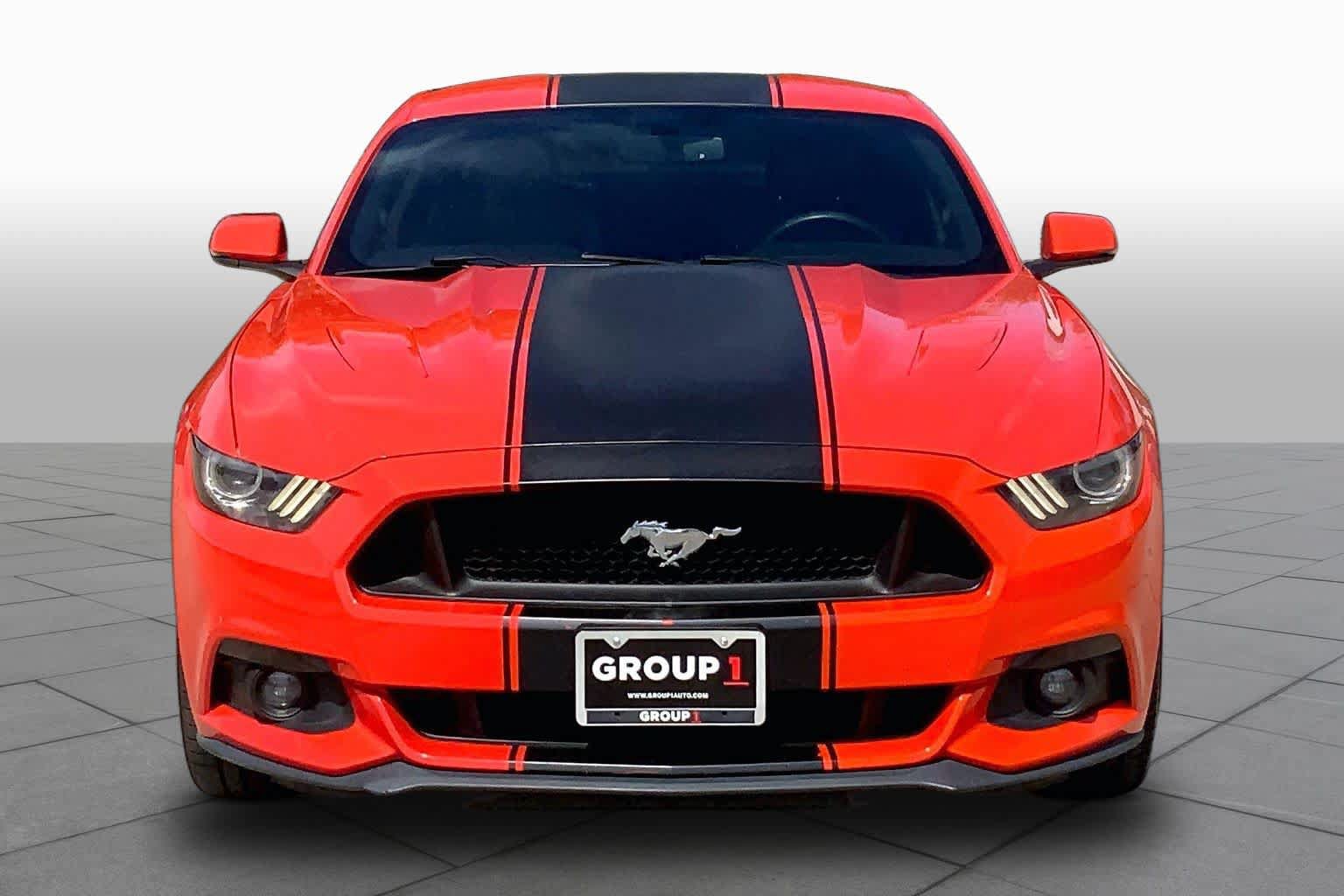 Used 2015 Ford Mustang GT Premium w/ Equipment Group 401A RWD image 4