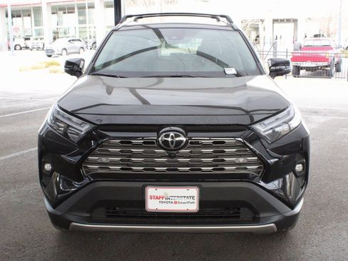 New 2025 Toyota RAV4 Limited image 9