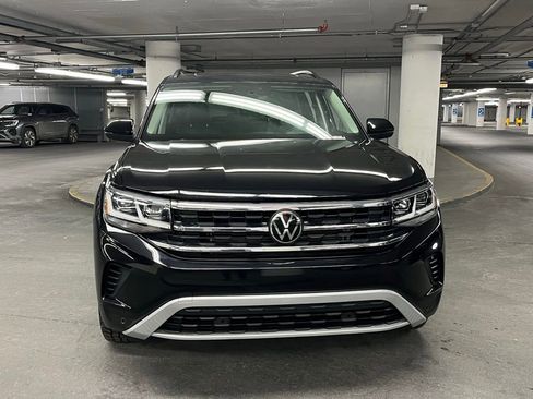 Certified 2023 Volkswagen Atlas SE image 33