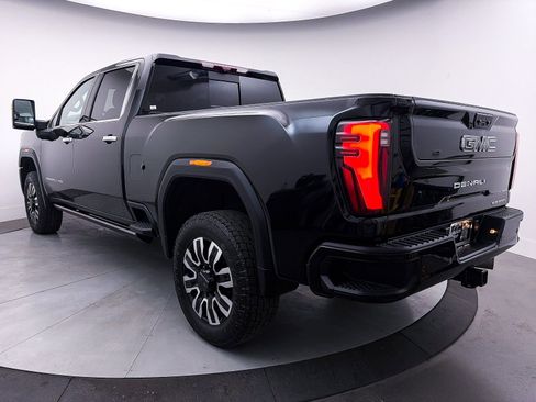 Used 2024 GMC Sierra 3500 Denali Ultimate image 34