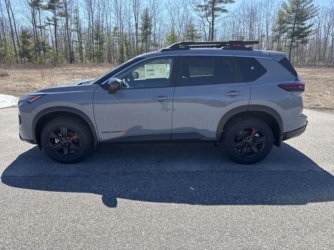New 2026 Nissan Rogue SV w/ Rock Creek Premium Package AWD/4WD image 12