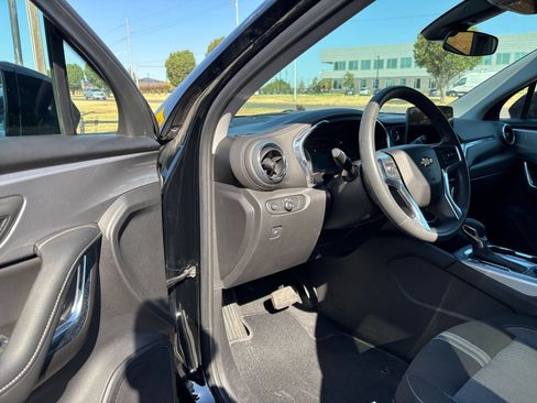 Used 2026 Chevrolet Blazer LT FWD image 35
