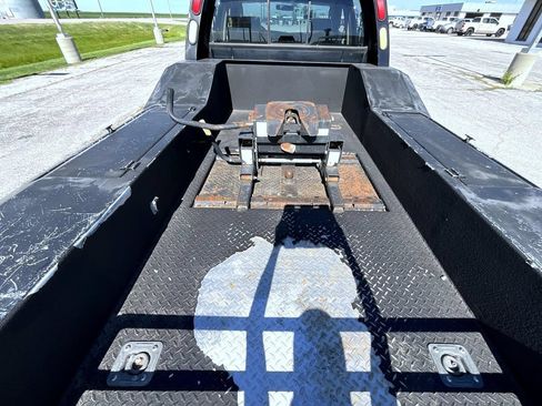Used 2006 Ford F550 4x4 Crew Cab Super Duty image 21