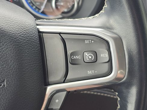 Used 2022 RAM 1500 Limited AWD/4WD image 14