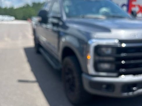 Used 2024 Ford F250 Lariat w/ Lariat Ultimate Package AWD/4WD image 3