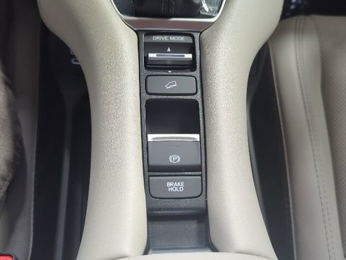 New 2026 Honda HR-V EX-L image 22