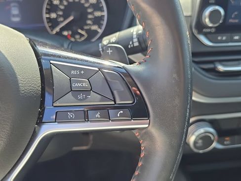 Certified 2021 Nissan Altima 2.5 SR FWD image 32