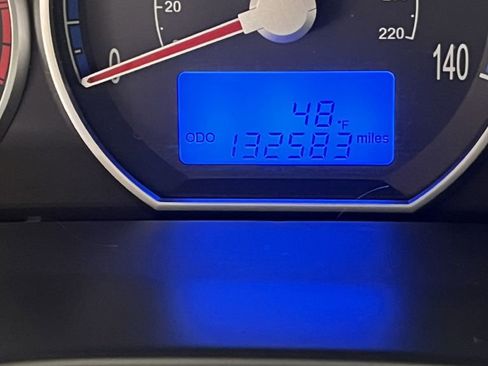 Used 2009 Hyundai Santa Fe SE image 4