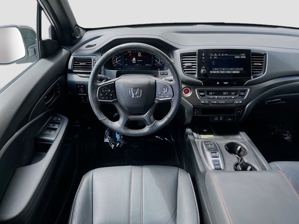 Used 2024 Honda Passport TrailSport image 23