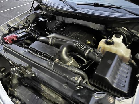 Used 2013 Ford F150 Lariat w/ Lariat Chrome Pkg image 29