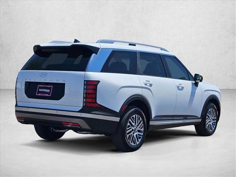 Used 2026 Hyundai Palisade SEL FWD image 5