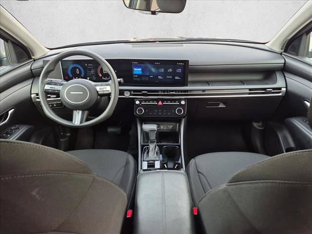 Used 2025 Hyundai Tucson SEL FWD image 17