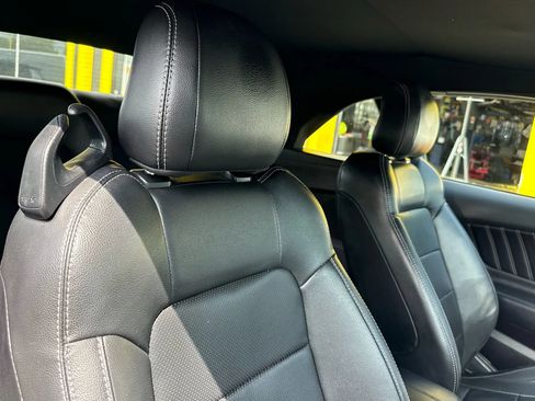 Used 2022 Ford Mustang Premium image 29