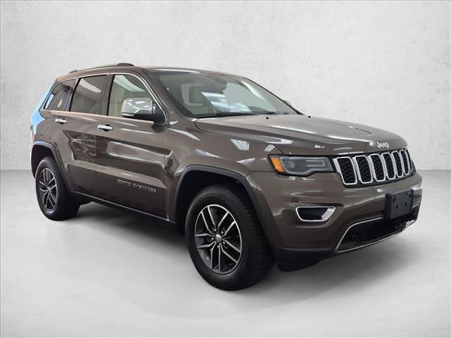 Used 2018 Jeep Grand Cherokee Limited w/ Luxury Group II AWD/4WD image 3