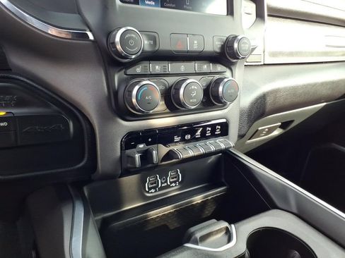 Used 2022 RAM 3500 Laramie w/ Max Tow Package AWD/4WD image 30
