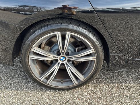 Used 2020 BMW 330i Sedan w/ Driving Assistance Package image 17