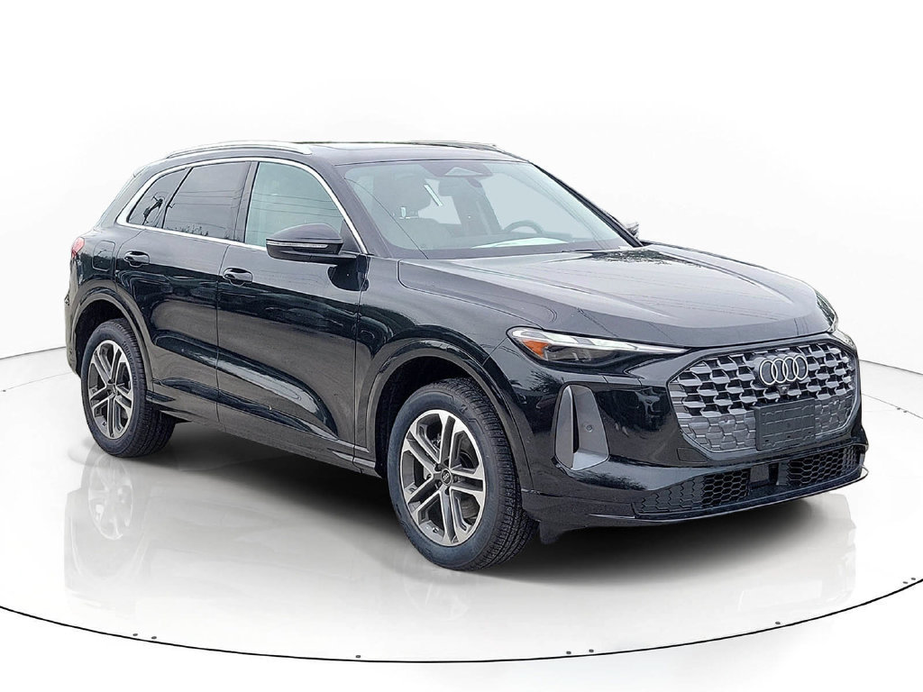 New 2026 Audi Q5 Premium AWD/4WD image 1