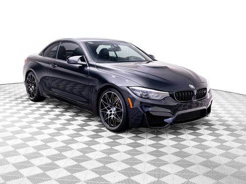 Used 2018 BMW M4 Convertible RWD image 8