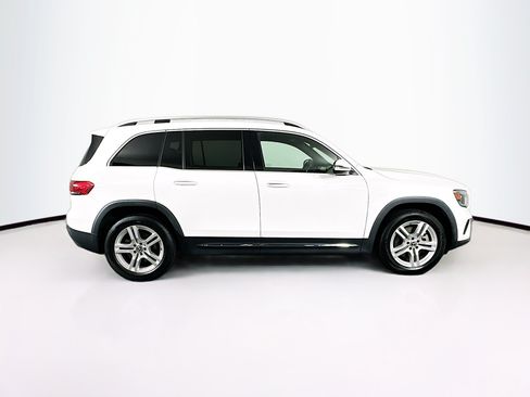 Used 2023 Mercedes-Benz GLB 250 4MATIC image 10
