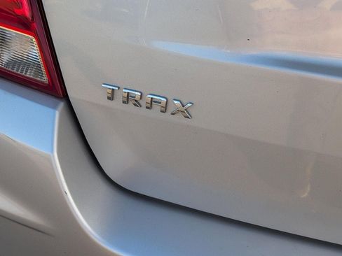 Used 2019 Chevrolet Trax LT image 4