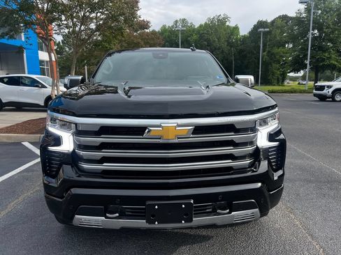 New 2026 Chevrolet Silverado 1500 High Country AWD/4WD image 3