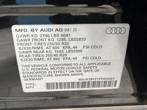 Used 2023 Audi Q4 e-tron Premium AWD/4WD image 27