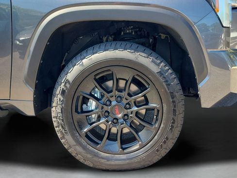 Used 2025 Toyota Tundra SR5 w/ SR5 Premium Package AWD/4WD image 43