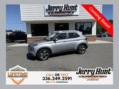 Used 2025 Hyundai Venue SEL