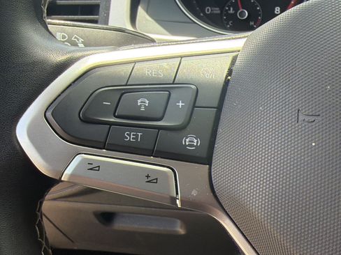 Used 2021 Volkswagen Atlas SE FWD image 17