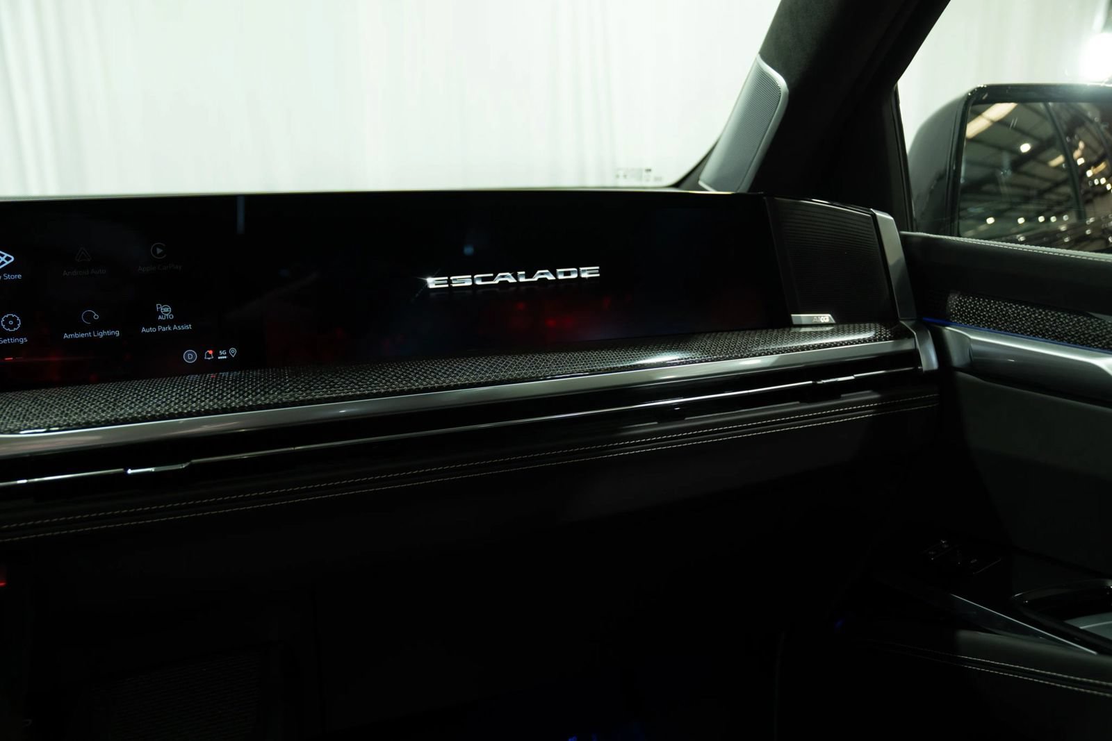 Used 2026 Cadillac Escalade V AWD/4WD image 23
