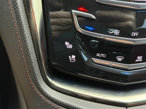 Used 2016 Cadillac CTS Premium image 22