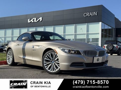 Used 2010 BMW Z4 sDrive35i image 32