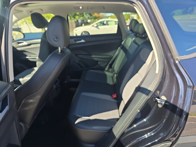 Certified 2026 Volkswagen Taos SE FWD image 22