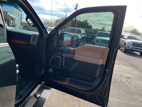 Used 2017 Ford F150 Limited w/ Trailer Tow Package image 41