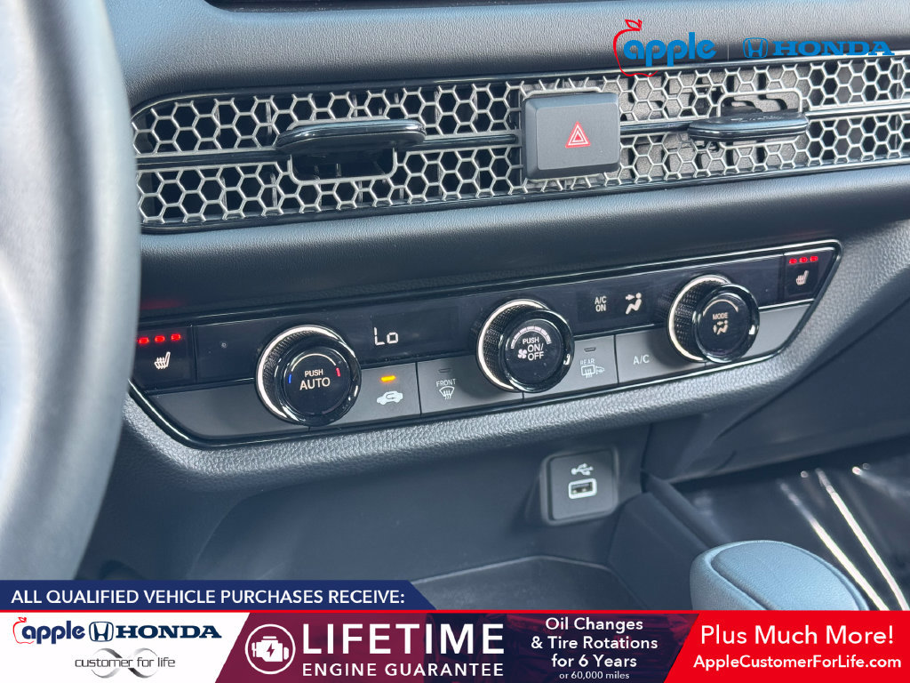 Used 2025 Honda HR-V Sport image 14