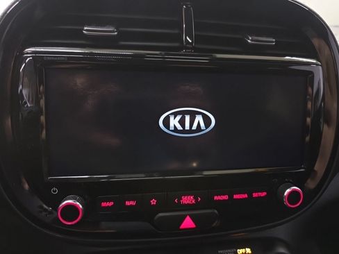 Used 2021 Kia Soul EX FWD image 18