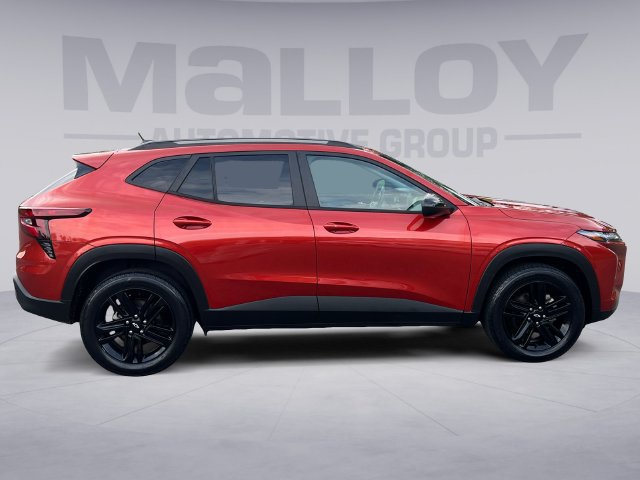 Used 2024 Chevrolet Trax ACTIV w/ Driver Confidence Package FWD image 6